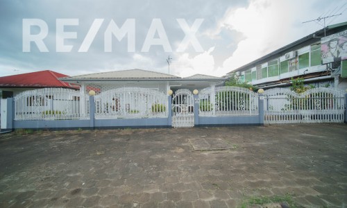 Spacious 5-bedroom apartment for sale in Paramaribo North - foto 1