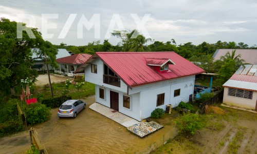 Spacious 4-bedroom apartment for sale in Wanica - foto 1