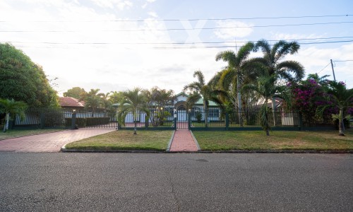 Spacious 4-bedroom apartment for rent in Paramaribo South - foto 1